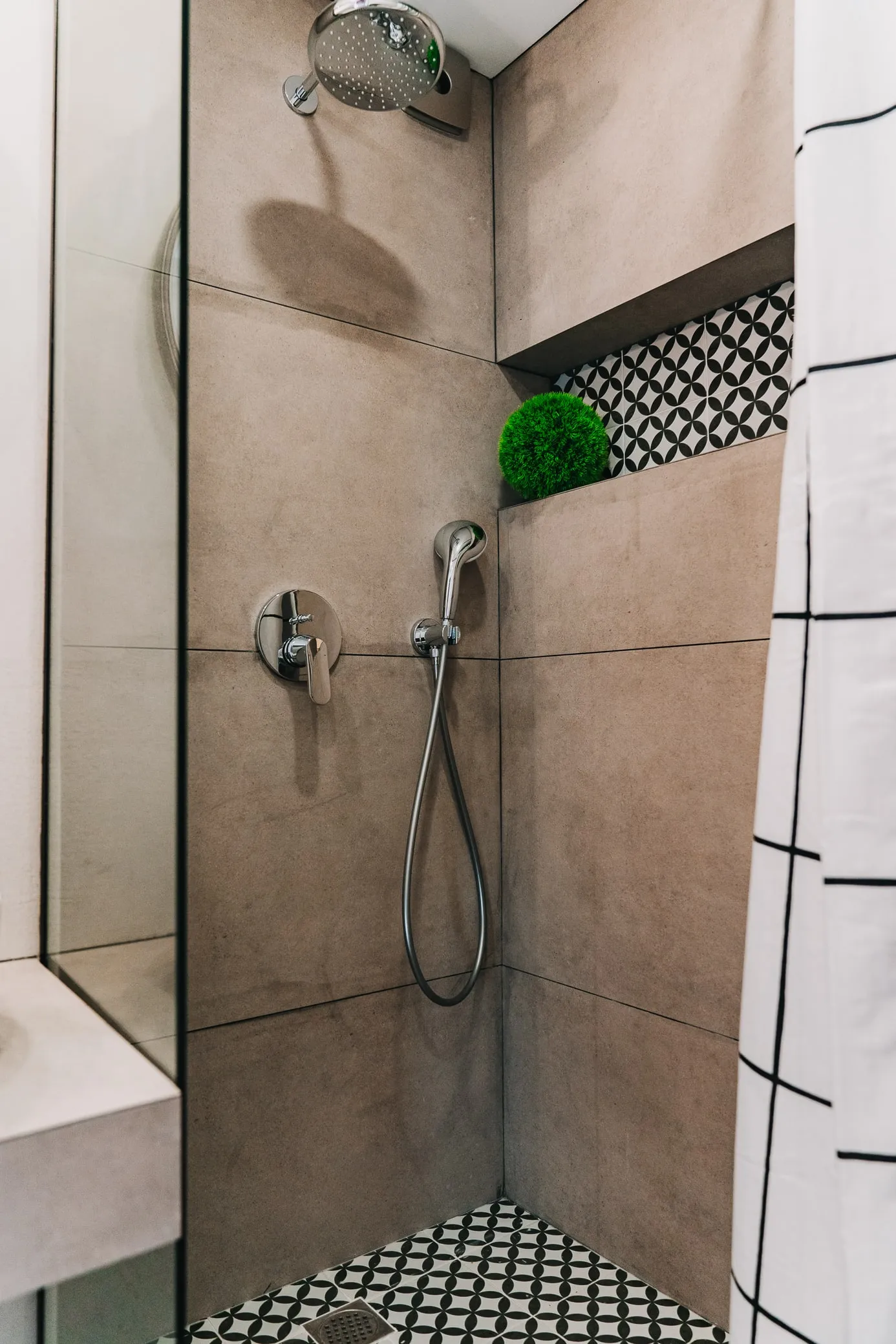 Revestimentos de paredes e pavimentos